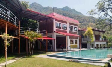 Sahastra Farm House view
